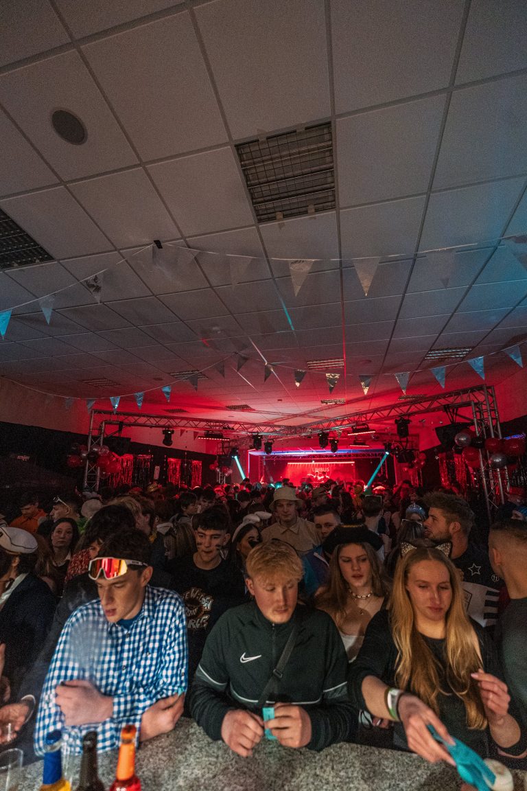Limbusbar_Karnevalsparty-019-min