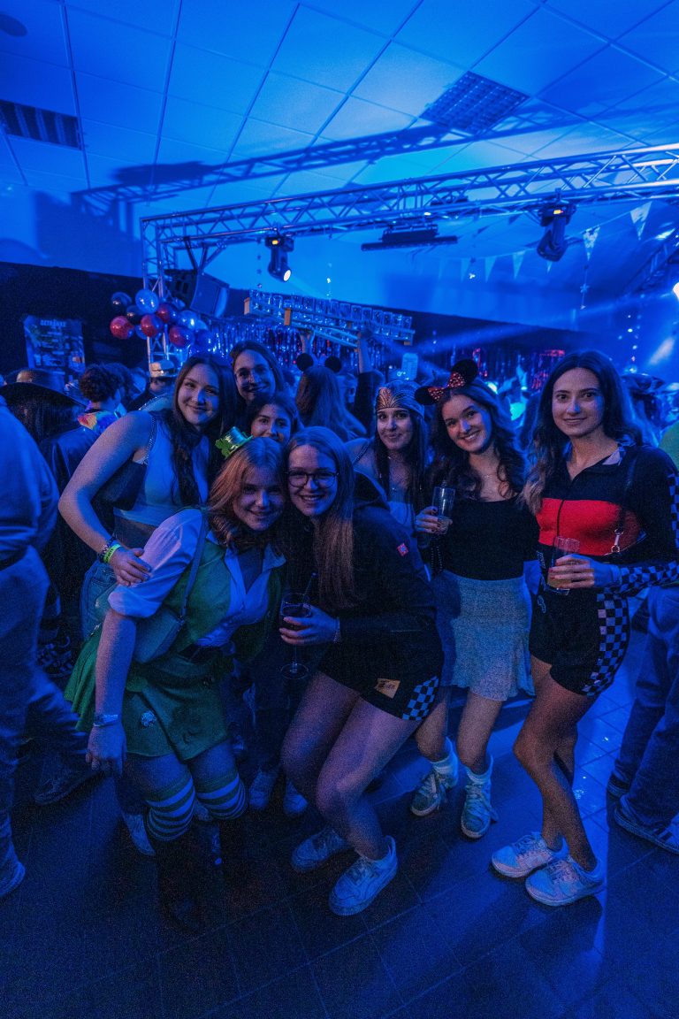 Limbusbar_Karnevalsparty-022-min